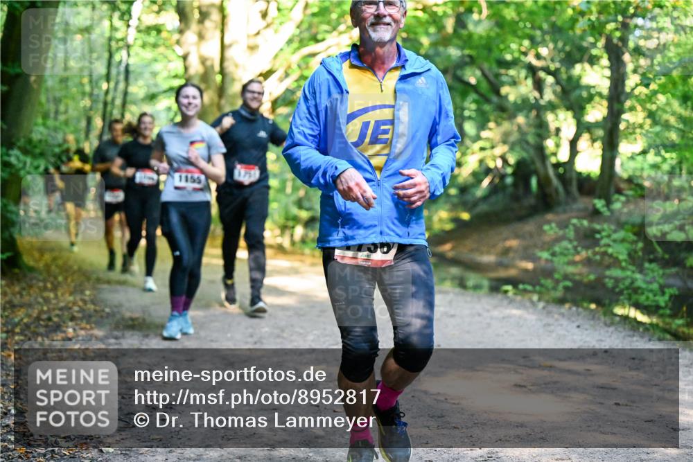 28.09.2025 - 33. Volkslauf durch das schöne Alstertal Dr. Thomas Lammeyer http://msf.ph/oto/8952817 28.09.2025 10:23:18 Laufen 1155 meine-sportfotos.de