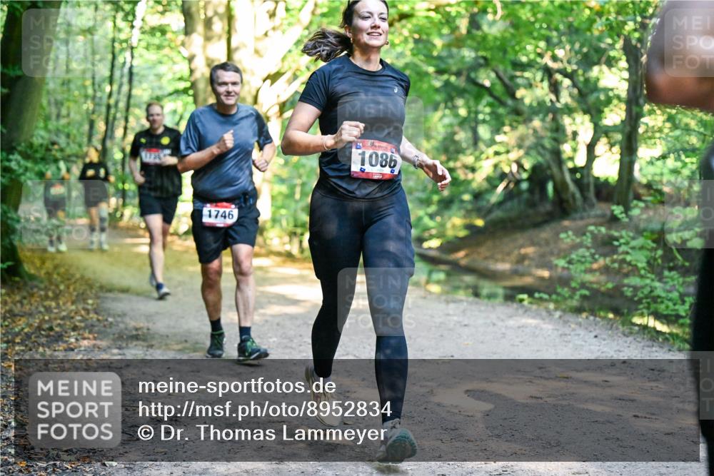 28.09.2025 - 33. Volkslauf durch das schöne Alstertal Dr. Thomas Lammeyer http://msf.ph/oto/8952834 28.09.2025 10:23:21 Laufen 1756, 1746, 1086 meine-sportfotos.de