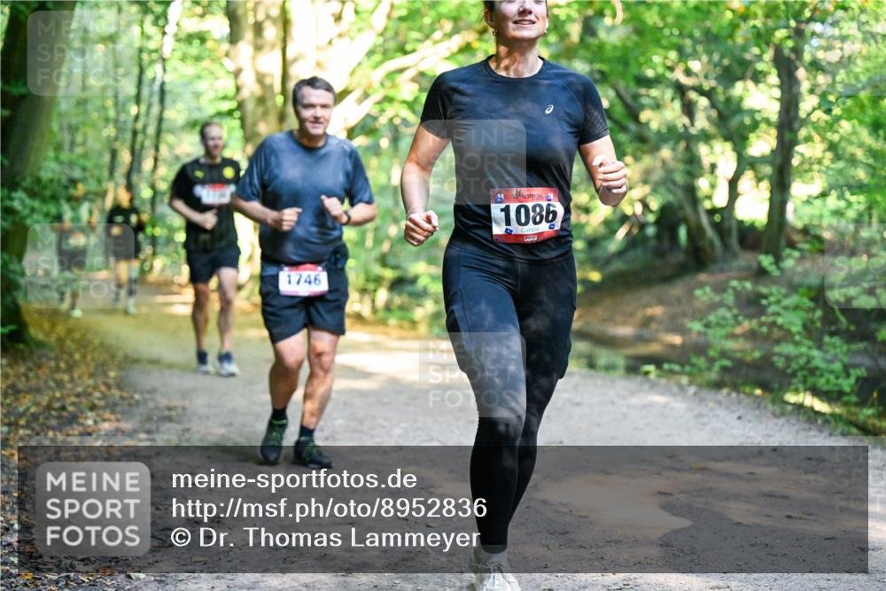 28.09.2025 - 33. Volkslauf durch das schöne Alstertal Dr. Thomas Lammeyer http://msf.ph/oto/8952836 28.09.2025 10:23:22 Laufen 1746, 1086 meine-sportfotos.de
