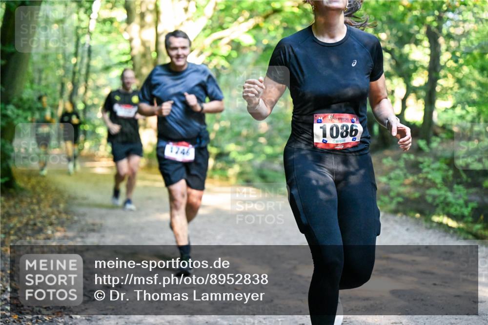 28.09.2025 - 33. Volkslauf durch das schöne Alstertal Dr. Thomas Lammeyer http://msf.ph/oto/8952838 28.09.2025 10:23:22 Laufen 1746, 1086 meine-sportfotos.de