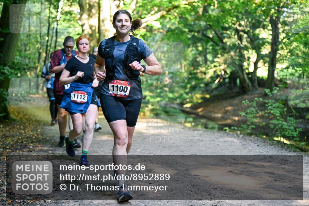 28.09.2025 - 33. Volkslauf durch das schöne Alstertal Dr. Thomas Lammeyer http://msf.ph/oto/8952889 28.09.2025 10:23:41 Laufen 1112, 1100 meine-sportfotos.de