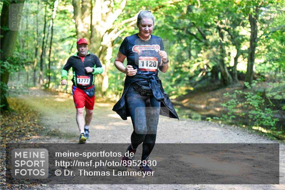 28.09.2025 - 33. Volkslauf durch das schöne Alstertal Dr. Thomas Lammeyer http://msf.ph/oto/8952930 28.09.2025 10:24:02 Laufen 1777, 1120 meine-sportfotos.de