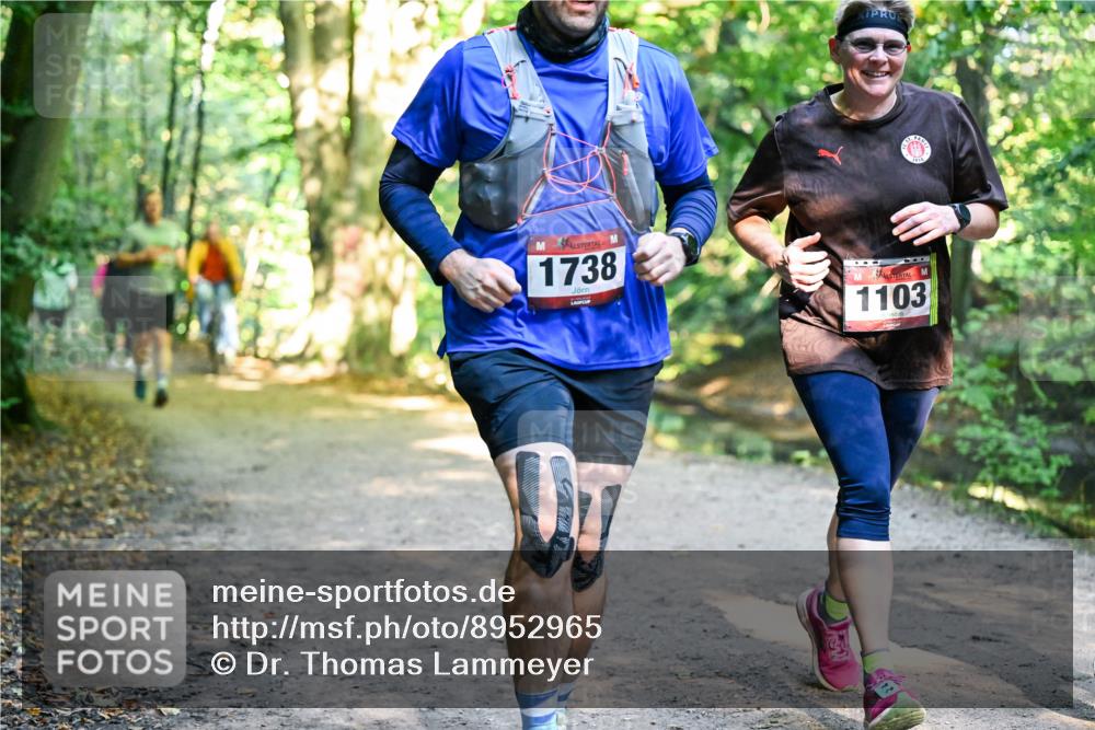 28.09.2025 - 33. Volkslauf durch das schöne Alstertal Dr. Thomas Lammeyer http://msf.ph/oto/8952965 28.09.2025 10:24:19 Laufen 1738, 1103 meine-sportfotos.de