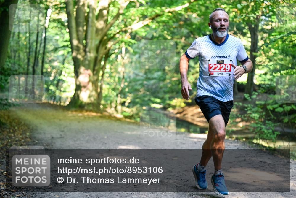 28.09.2025 - 33. Volkslauf durch das schöne Alstertal Dr. Thomas Lammeyer http://msf.ph/oto/8953106 28.09.2025 10:33:36 Laufen 2229 meine-sportfotos.de