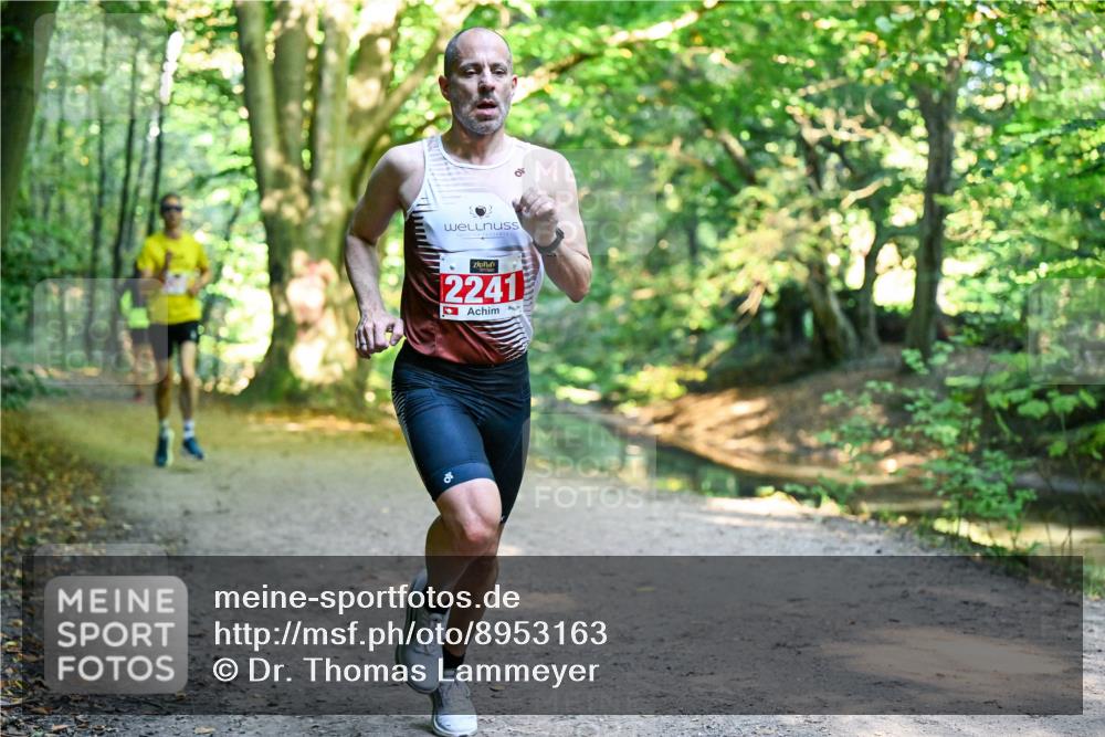 28.09.2025 - 33. Volkslauf durch das schöne Alstertal Dr. Thomas Lammeyer http://msf.ph/oto/8953163 28.09.2025 10:34:00 Laufen 2241 meine-sportfotos.de