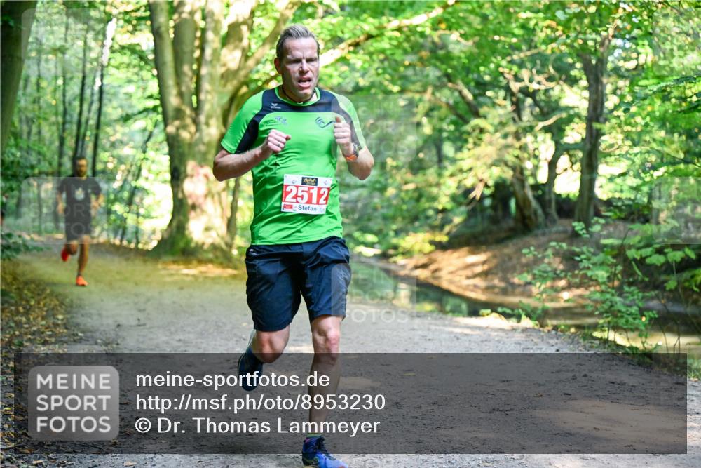 28.09.2025 - 33. Volkslauf durch das schöne Alstertal Dr. Thomas Lammeyer http://msf.ph/oto/8953230 28.09.2025 10:34:23 Laufen 2512 meine-sportfotos.de