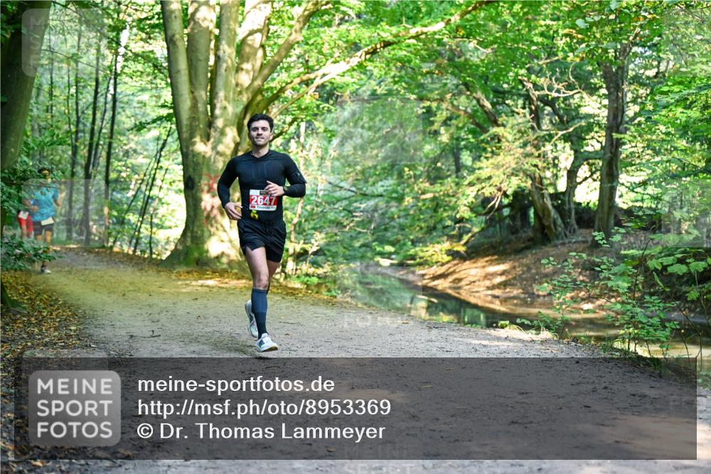 28.09.2025 - 33. Volkslauf durch das schöne Alstertal Dr. Thomas Lammeyer http://msf.ph/oto/8953369 28.09.2025 10:35:03 Laufen 2647 meine-sportfotos.de