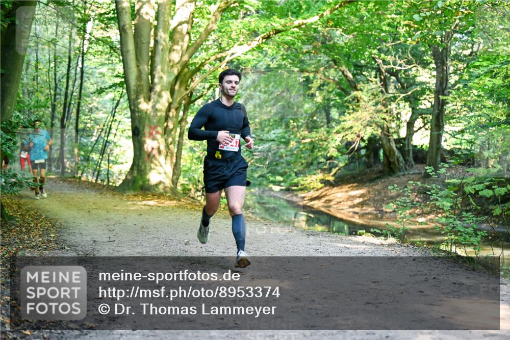 28.09.2025 - 33. Volkslauf durch das schöne Alstertal Dr. Thomas Lammeyer http://msf.ph/oto/8953374 28.09.2025 10:35:04 Laufen  meine-sportfotos.de