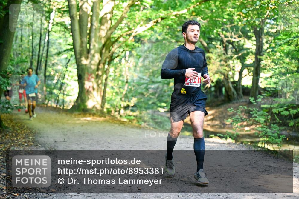 28.09.2025 - 33. Volkslauf durch das schöne Alstertal Dr. Thomas Lammeyer http://msf.ph/oto/8953381 28.09.2025 10:35:04 Laufen 2347 meine-sportfotos.de