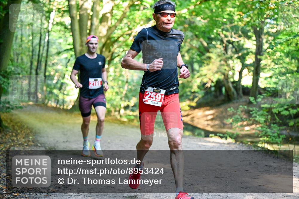 28.09.2025 - 33. Volkslauf durch das schöne Alstertal Dr. Thomas Lammeyer http://msf.ph/oto/8953424 28.09.2025 10:35:10 Laufen 2161, 2591 meine-sportfotos.de