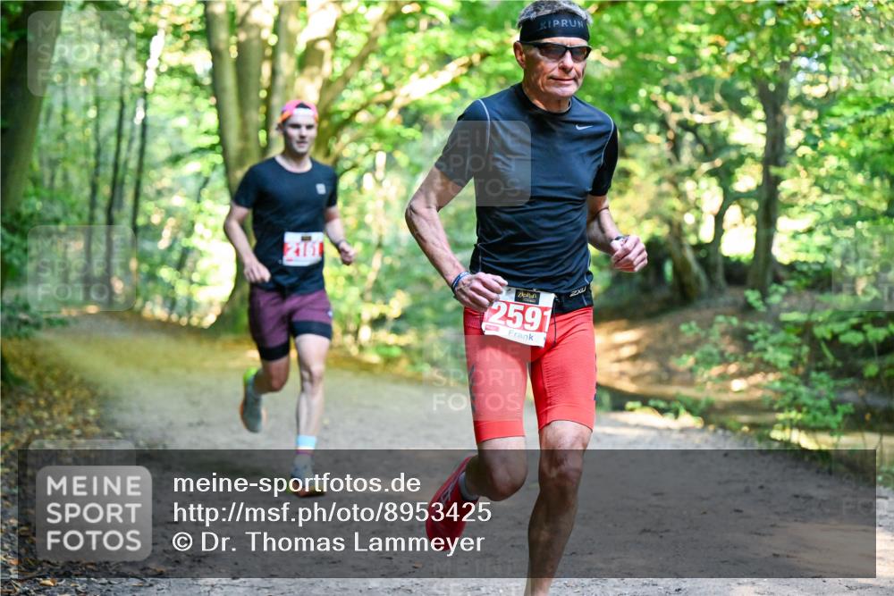 28.09.2025 - 33. Volkslauf durch das schöne Alstertal Dr. Thomas Lammeyer http://msf.ph/oto/8953425 28.09.2025 10:35:10 Laufen 2161, 2591 meine-sportfotos.de