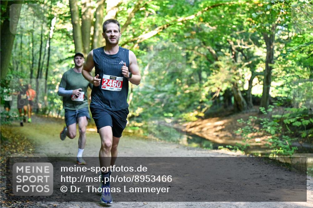 28.09.2025 - 33. Volkslauf durch das schöne Alstertal Dr. Thomas Lammeyer http://msf.ph/oto/8953466 28.09.2025 10:35:41 Laufen 2460 meine-sportfotos.de