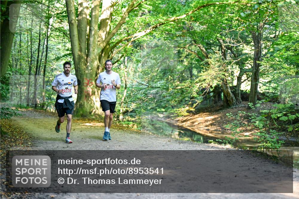 28.09.2025 - 33. Volkslauf durch das schöne Alstertal Dr. Thomas Lammeyer http://msf.ph/oto/8953541 28.09.2025 10:35:57 Laufen 2560, 358 meine-sportfotos.de