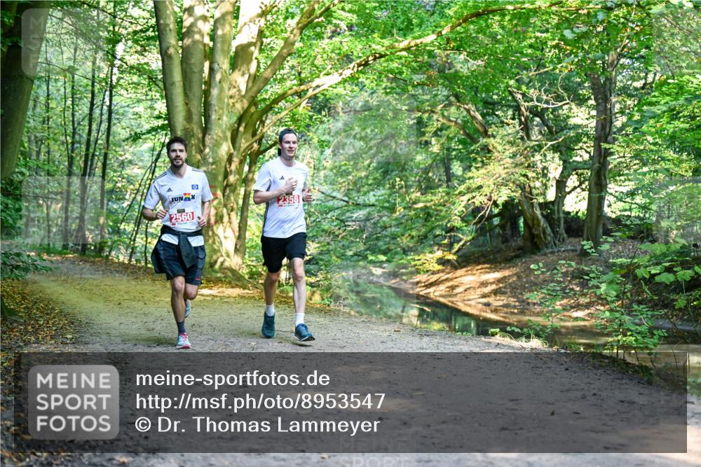 28.09.2025 - 33. Volkslauf durch das schöne Alstertal Dr. Thomas Lammeyer http://msf.ph/oto/8953547 28.09.2025 10:35:57 Laufen 2560, 2358 meine-sportfotos.de