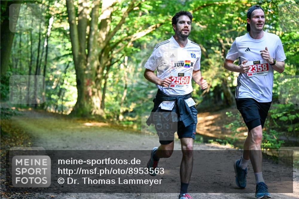 28.09.2025 - 33. Volkslauf durch das schöne Alstertal Dr. Thomas Lammeyer http://msf.ph/oto/8953563 28.09.2025 10:35:59 Laufen 2560, 2358 meine-sportfotos.de