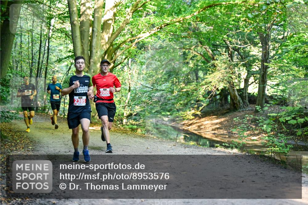 28.09.2025 - 33. Volkslauf durch das schöne Alstertal Dr. Thomas Lammeyer http://msf.ph/oto/8953576 28.09.2025 10:36:07 Laufen 2444, 2577, 2385, 2006 meine-sportfotos.de