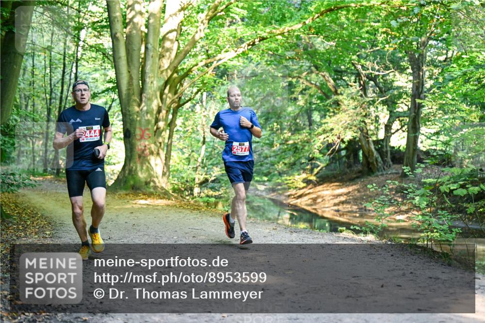 28.09.2025 - 33. Volkslauf durch das schöne Alstertal Dr. Thomas Lammeyer http://msf.ph/oto/8953599 28.09.2025 10:36:10 Laufen 444, 2577 meine-sportfotos.de