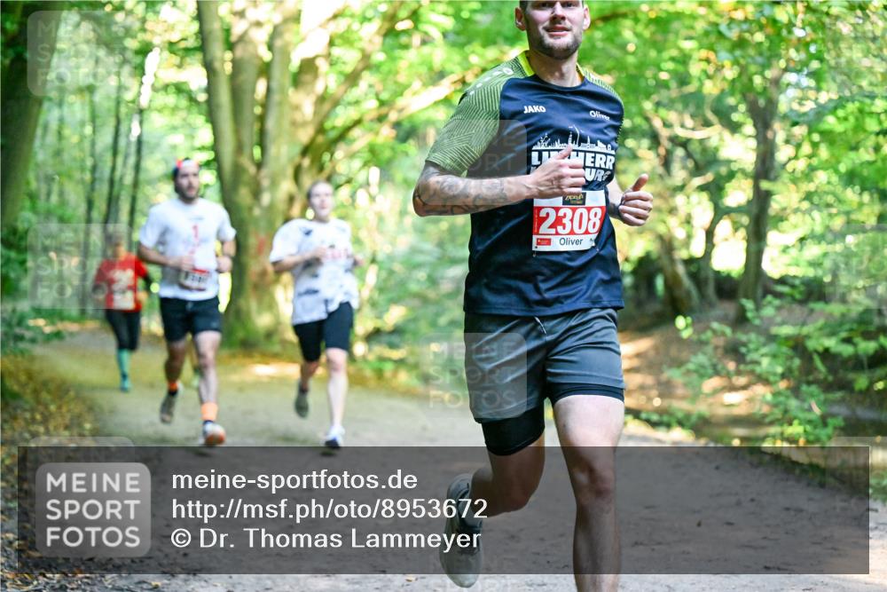 28.09.2025 - 33. Volkslauf durch das schöne Alstertal Dr. Thomas Lammeyer http://msf.ph/oto/8953672 28.09.2025 10:36:25 Laufen 2308 meine-sportfotos.de
