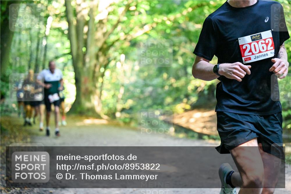 28.09.2025 - 33. Volkslauf durch das schöne Alstertal Dr. Thomas Lammeyer http://msf.ph/oto/8953822 28.09.2025 10:36:59 Laufen 2062 meine-sportfotos.de
