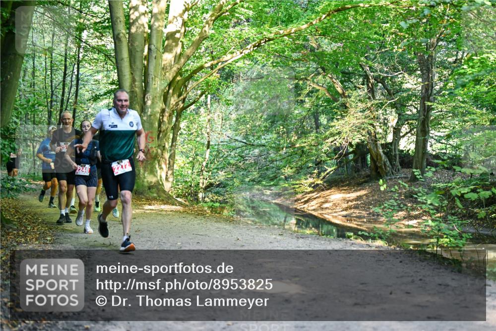 28.09.2025 - 33. Volkslauf durch das schöne Alstertal Dr. Thomas Lammeyer http://msf.ph/oto/8953825 28.09.2025 10:37:00 Laufen 248, 2272 meine-sportfotos.de