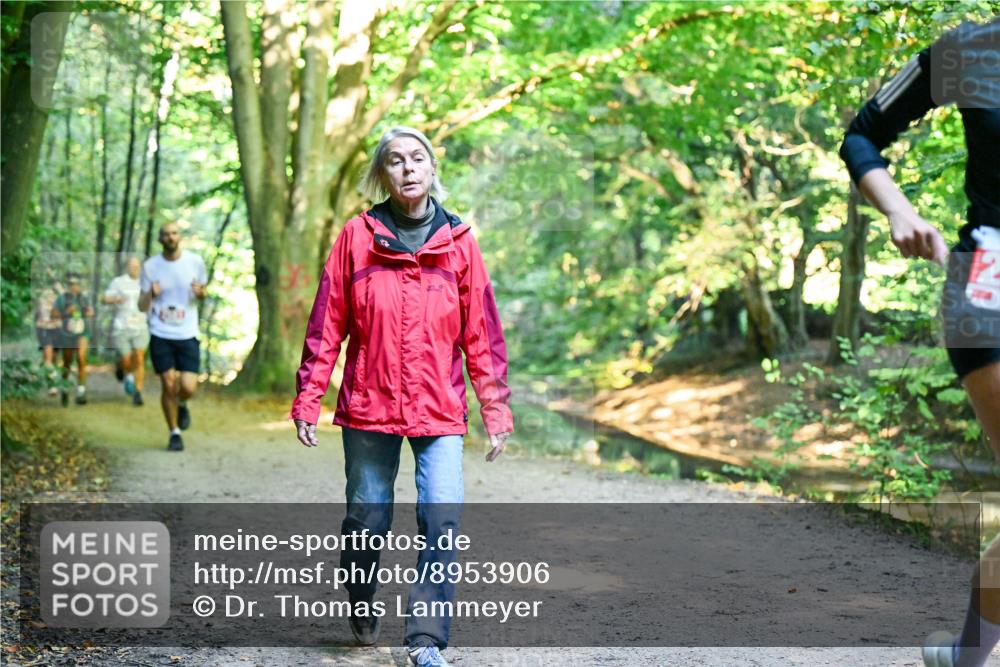 28.09.2025 - 33. Volkslauf durch das schöne Alstertal Dr. Thomas Lammeyer http://msf.ph/oto/8953906 28.09.2025 10:37:20 Laufen  meine-sportfotos.de