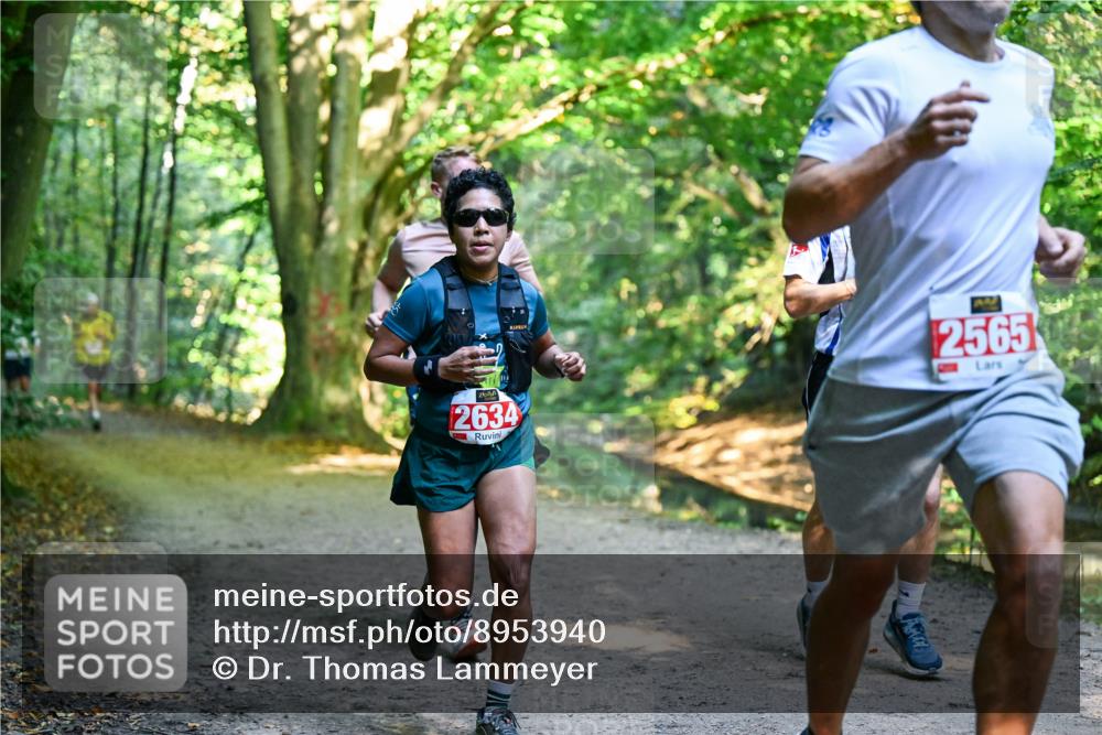 28.09.2025 - 33. Volkslauf durch das schöne Alstertal Dr. Thomas Lammeyer http://msf.ph/oto/8953940 28.09.2025 10:37:26 Laufen 2634, 2565 meine-sportfotos.de