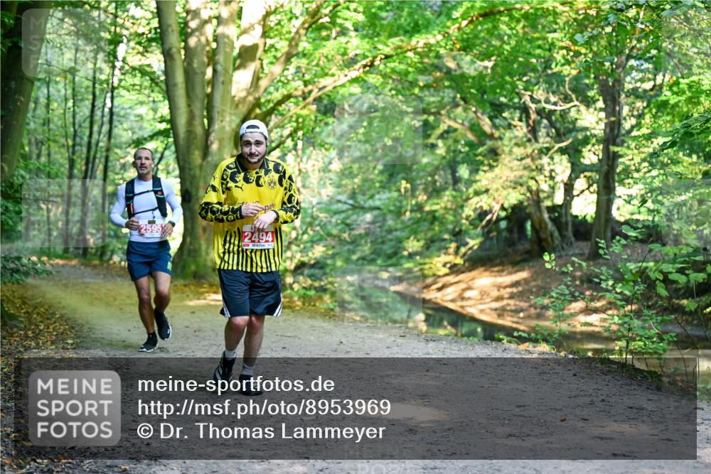28.09.2025 - 33. Volkslauf durch das schöne Alstertal Dr. Thomas Lammeyer http://msf.ph/oto/8953969 28.09.2025 10:37:32 Laufen 2494 meine-sportfotos.de