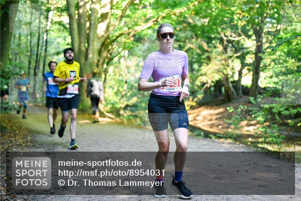 28.09.2025 - 33. Volkslauf durch das schöne Alstertal Dr. Thomas Lammeyer http://msf.ph/oto/8954031 28.09.2025 10:37:45 Laufen  meine-sportfotos.de