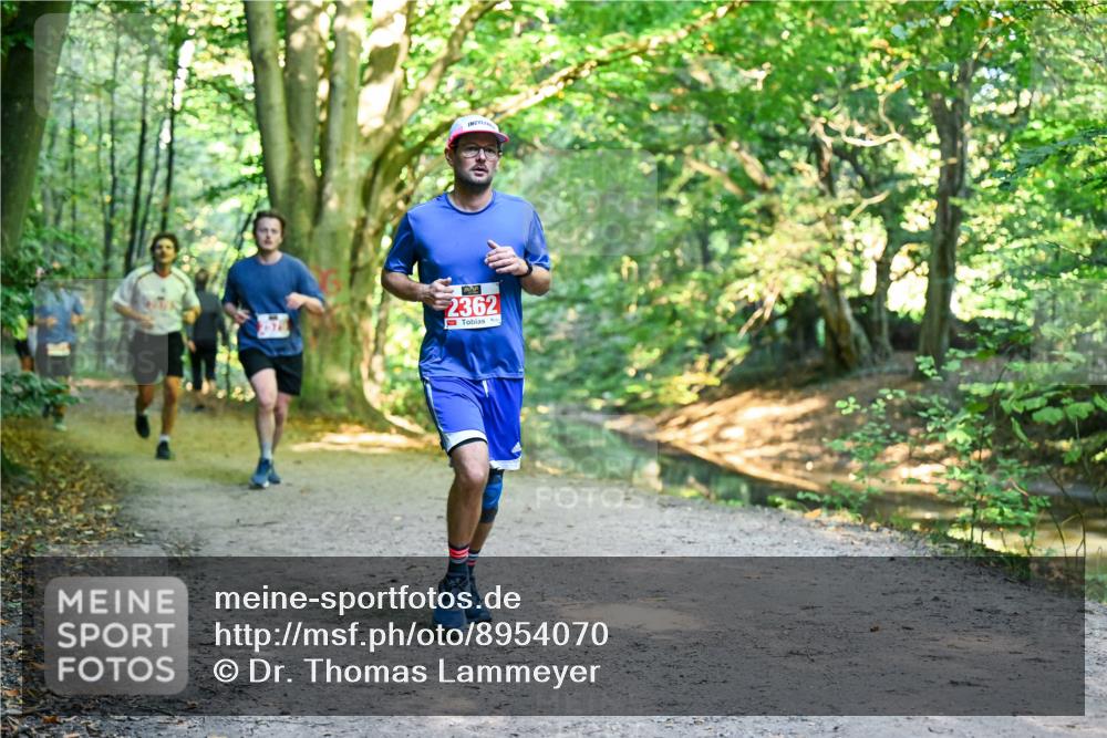 28.09.2025 - 33. Volkslauf durch das schöne Alstertal Dr. Thomas Lammeyer http://msf.ph/oto/8954070 28.09.2025 10:37:50 Laufen 2362 meine-sportfotos.de