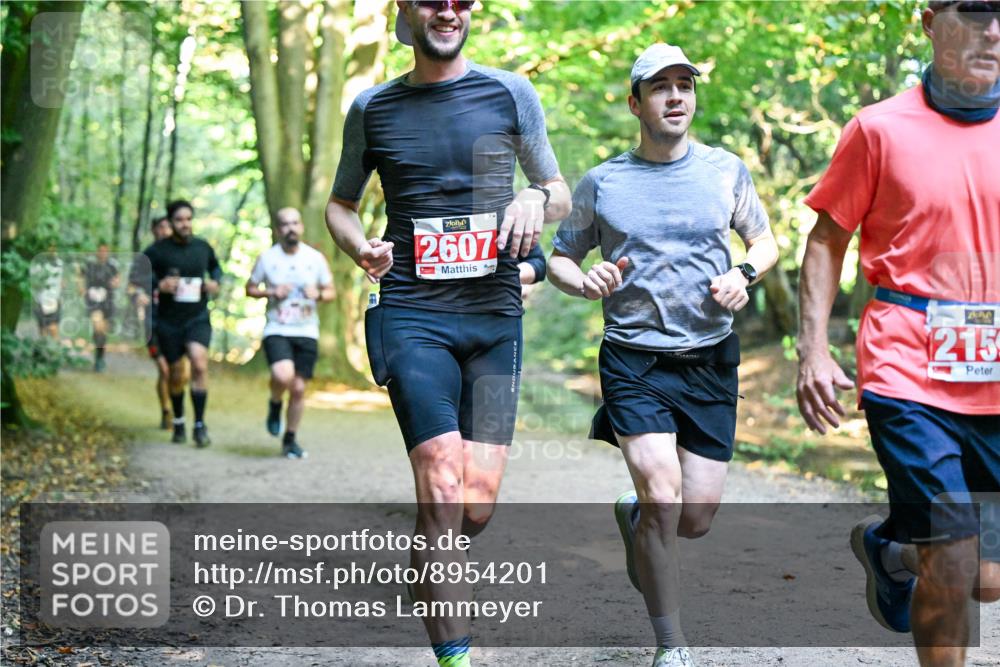 28.09.2025 - 33. Volkslauf durch das schöne Alstertal Dr. Thomas Lammeyer http://msf.ph/oto/8954201 28.09.2025 10:38:07 Laufen 26077, 2159 meine-sportfotos.de