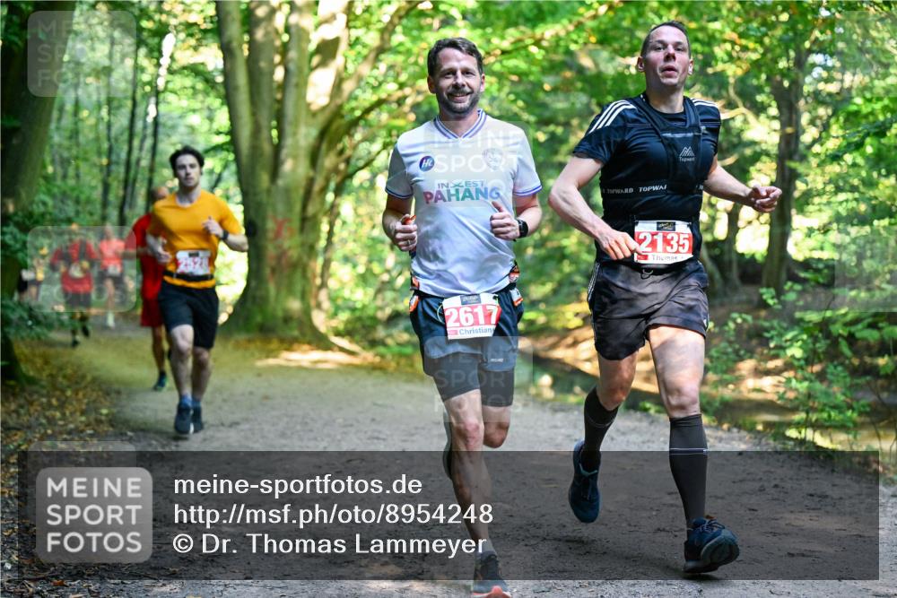 28.09.2025 - 33. Volkslauf durch das schöne Alstertal Dr. Thomas Lammeyer http://msf.ph/oto/8954248 28.09.2025 10:38:13 Laufen 2617, 2135 meine-sportfotos.de