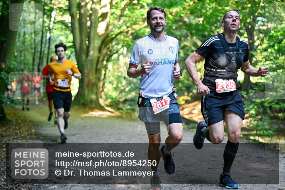 28.09.2025 - 33. Volkslauf durch das schöne Alstertal Dr. Thomas Lammeyer http://msf.ph/oto/8954250 28.09.2025 10:38:13 Laufen 2617, 2135 meine-sportfotos.de
