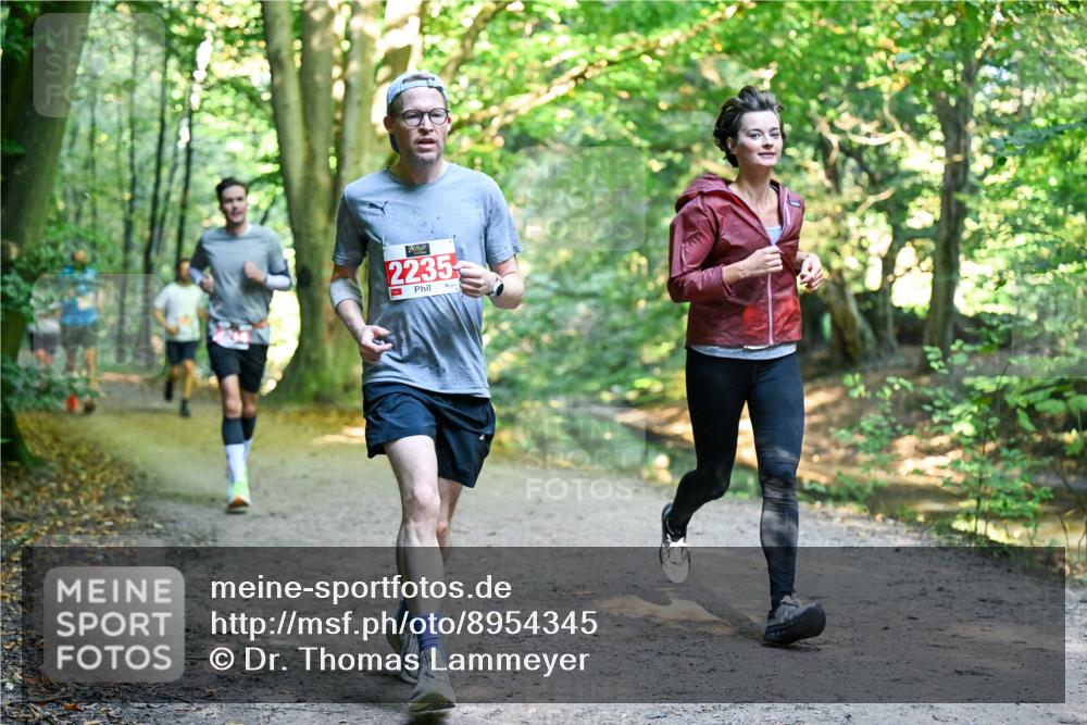 28.09.2025 - 33. Volkslauf durch das schöne Alstertal Dr. Thomas Lammeyer http://msf.ph/oto/8954345 28.09.2025 10:38:31 Laufen 2235 meine-sportfotos.de