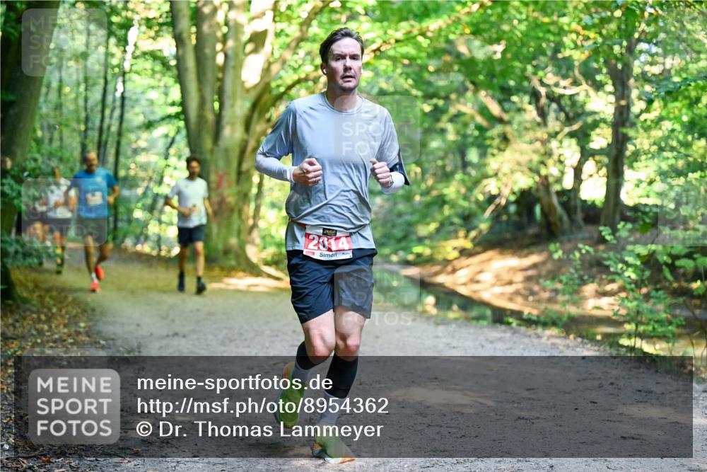 28.09.2025 - 33. Volkslauf durch das schöne Alstertal Dr. Thomas Lammeyer http://msf.ph/oto/8954362 28.09.2025 10:38:33 Laufen 2014 meine-sportfotos.de