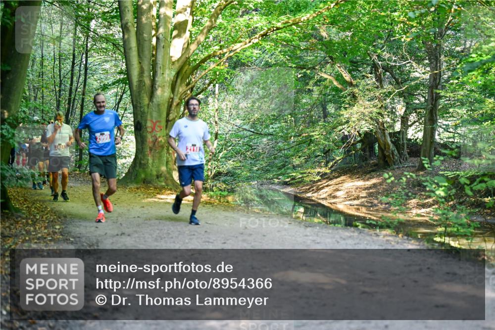 28.09.2025 - 33. Volkslauf durch das schöne Alstertal Dr. Thomas Lammeyer http://msf.ph/oto/8954366 28.09.2025 10:38:35 Laufen  meine-sportfotos.de