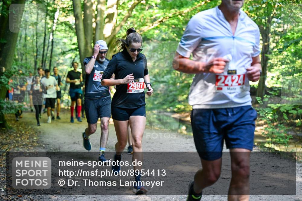 28.09.2025 - 33. Volkslauf durch das schöne Alstertal Dr. Thomas Lammeyer http://msf.ph/oto/8954413 28.09.2025 10:38:40 Laufen 1, 2997, 2424 meine-sportfotos.de