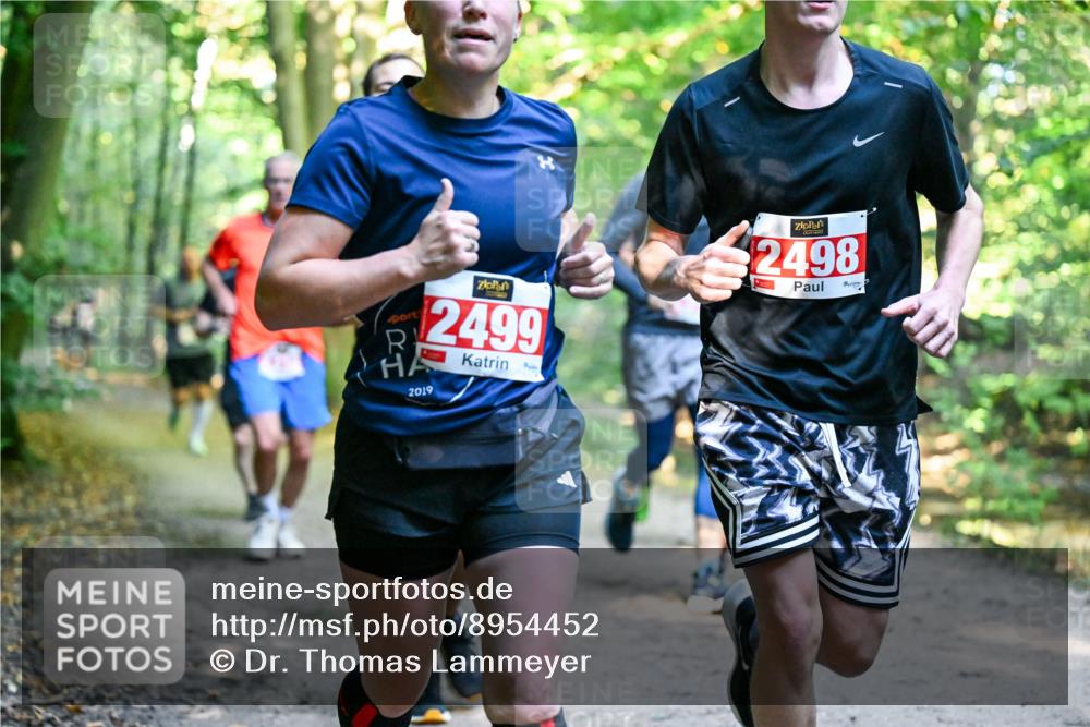 28.09.2025 - 33. Volkslauf durch das schöne Alstertal Dr. Thomas Lammeyer http://msf.ph/oto/8954452 28.09.2025 10:38:47 Laufen 2499, 2019, 2498 meine-sportfotos.de
