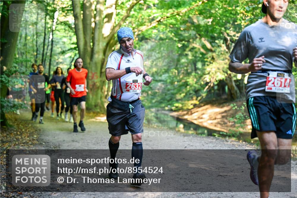 28.09.2025 - 33. Volkslauf durch das schöne Alstertal Dr. Thomas Lammeyer http://msf.ph/oto/8954524 28.09.2025 10:38:56 Laufen 2632, 2614 meine-sportfotos.de