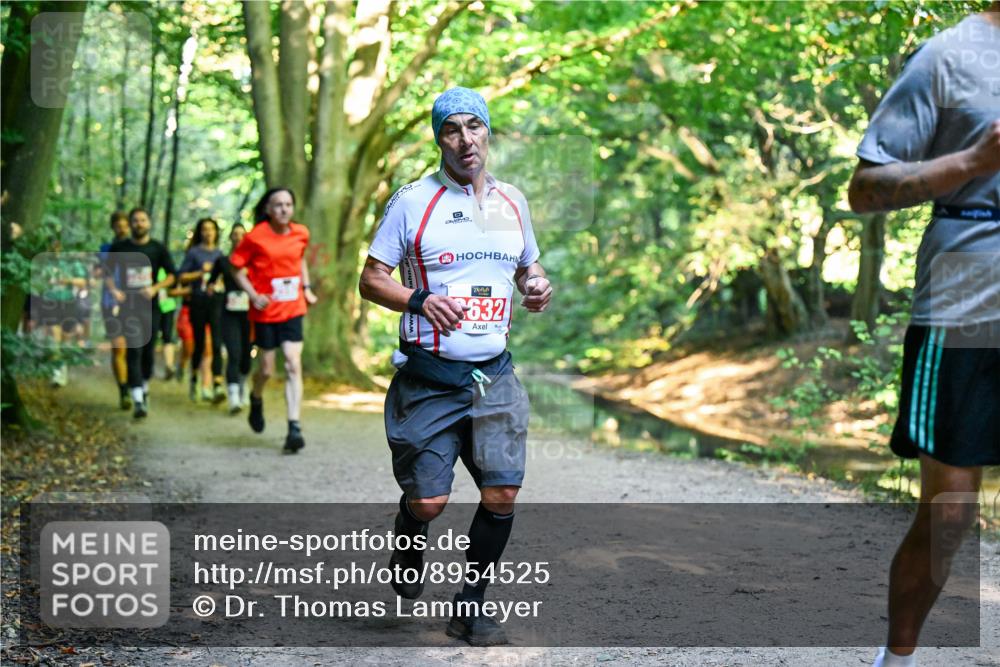 28.09.2025 - 33. Volkslauf durch das schöne Alstertal Dr. Thomas Lammeyer http://msf.ph/oto/8954525 28.09.2025 10:38:56 Laufen 632 meine-sportfotos.de