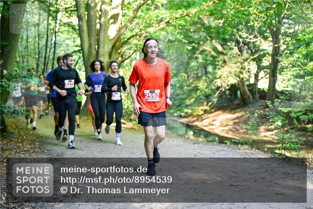 28.09.2025 - 33. Volkslauf durch das schöne Alstertal Dr. Thomas Lammeyer http://msf.ph/oto/8954539 28.09.2025 10:38:58 Laufen 2279, 2592 meine-sportfotos.de