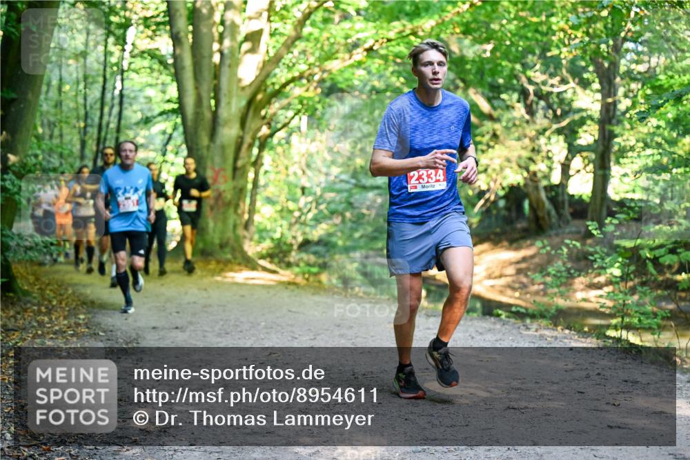 28.09.2025 - 33. Volkslauf durch das schöne Alstertal Dr. Thomas Lammeyer http://msf.ph/oto/8954611 28.09.2025 10:39:17 Laufen 2334 meine-sportfotos.de