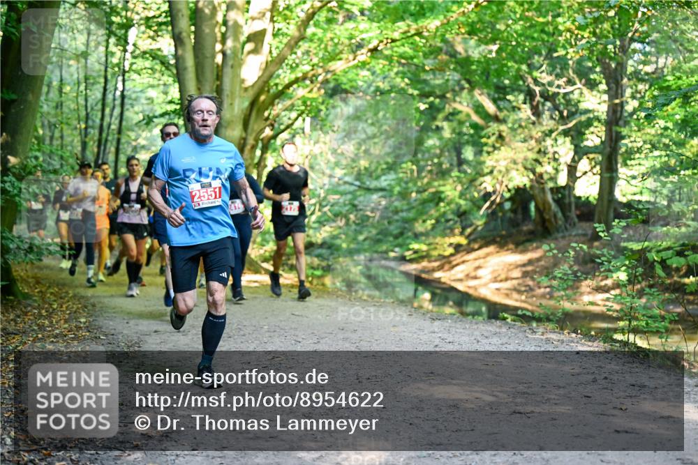 28.09.2025 - 33. Volkslauf durch das schöne Alstertal Dr. Thomas Lammeyer http://msf.ph/oto/8954622 28.09.2025 10:39:18 Laufen 2551 meine-sportfotos.de