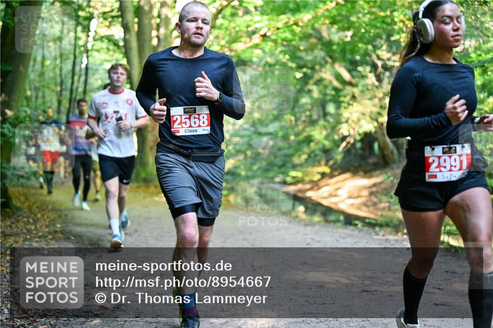 28.09.2025 - 33. Volkslauf durch das schöne Alstertal Dr. Thomas Lammeyer http://msf.ph/oto/8954667 28.09.2025 10:39:25 Laufen 2568, 2991 meine-sportfotos.de