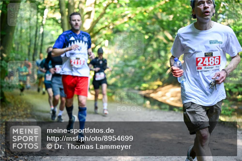 28.09.2025 - 33. Volkslauf durch das schöne Alstertal Dr. Thomas Lammeyer http://msf.ph/oto/8954699 28.09.2025 10:39:30 Laufen 2119, 2486 meine-sportfotos.de