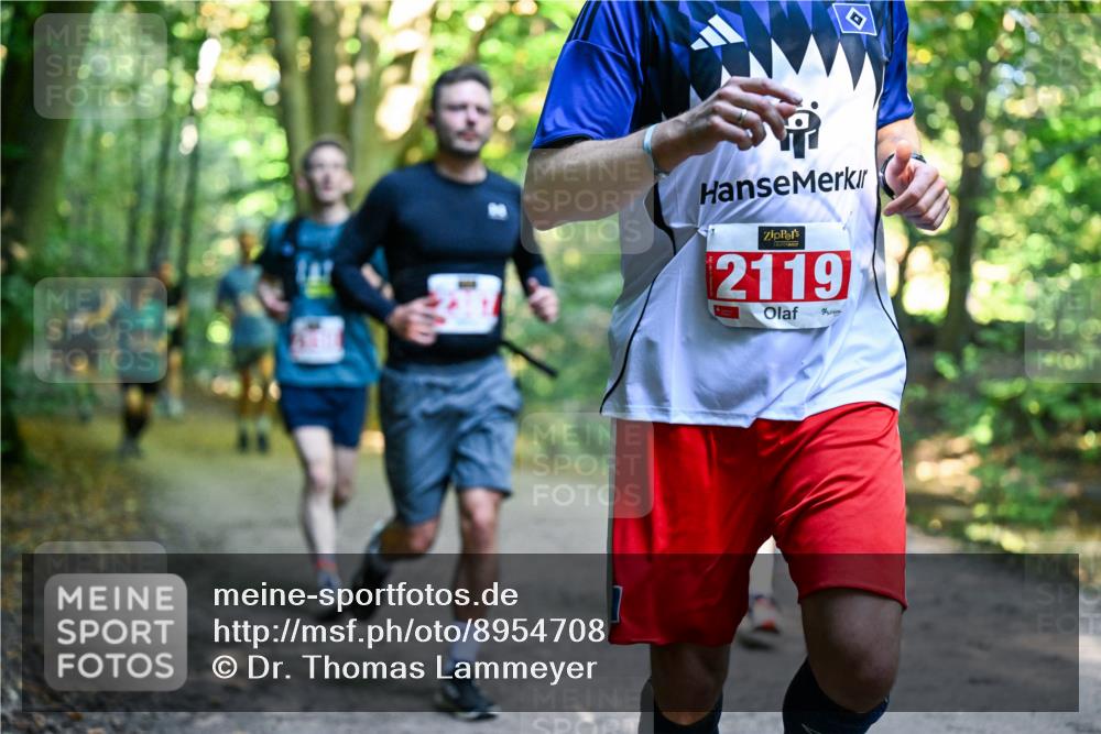 28.09.2025 - 33. Volkslauf durch das schöne Alstertal Dr. Thomas Lammeyer http://msf.ph/oto/8954708 28.09.2025 10:39:32 Laufen 2119 meine-sportfotos.de