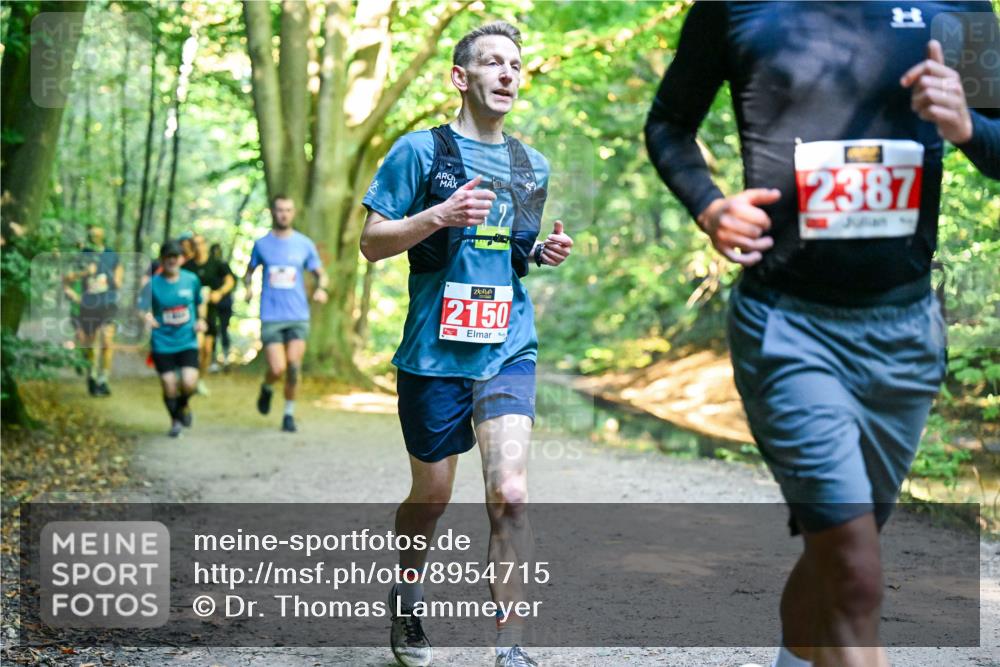 28.09.2025 - 33. Volkslauf durch das schöne Alstertal Dr. Thomas Lammeyer http://msf.ph/oto/8954715 28.09.2025 10:39:33 Laufen 2150, 2387 meine-sportfotos.de