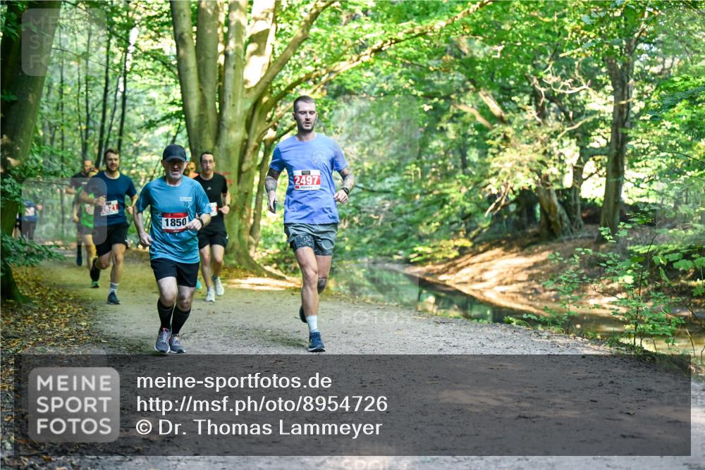 28.09.2025 - 33. Volkslauf durch das schöne Alstertal Dr. Thomas Lammeyer http://msf.ph/oto/8954726 28.09.2025 10:39:34 Laufen 1850, 2497 meine-sportfotos.de