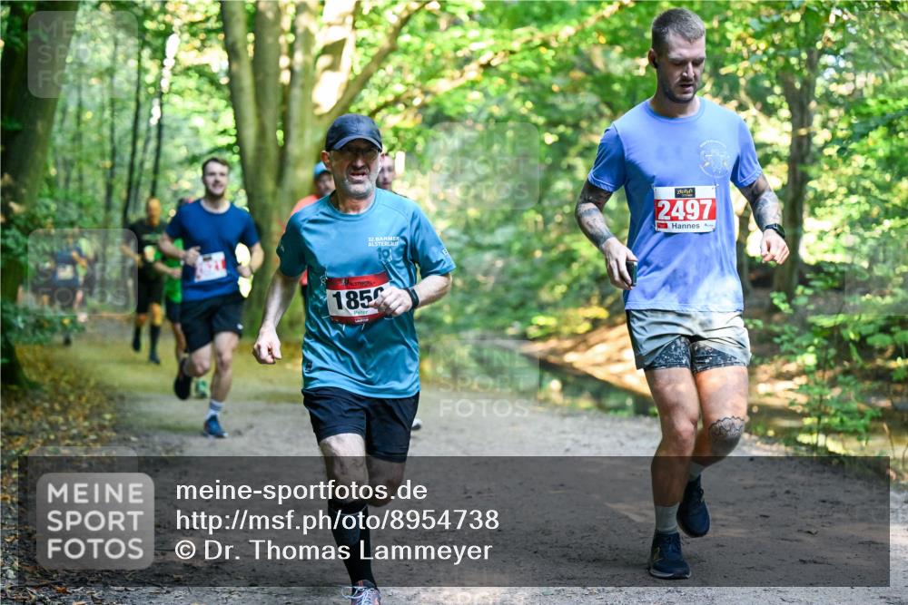 28.09.2025 - 33. Volkslauf durch das schöne Alstertal Dr. Thomas Lammeyer http://msf.ph/oto/8954738 28.09.2025 10:39:36 Laufen 32, 2497, 1856 meine-sportfotos.de