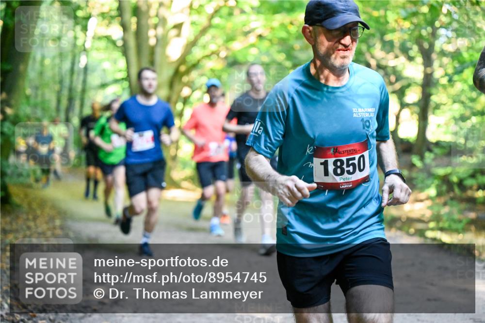 28.09.2025 - 33. Volkslauf durch das schöne Alstertal Dr. Thomas Lammeyer http://msf.ph/oto/8954745 28.09.2025 10:39:37 Laufen 32, 10, 1850 meine-sportfotos.de