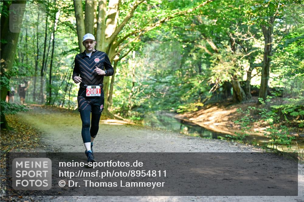 28.09.2025 - 33. Volkslauf durch das schöne Alstertal Dr. Thomas Lammeyer http://msf.ph/oto/8954811 28.09.2025 10:39:48 Laufen 2081 meine-sportfotos.de